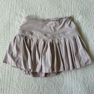 Gold hinge skirt lilac color, size small